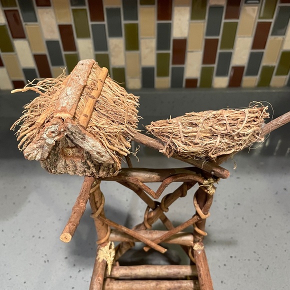 Vintage twig ornamental chair decorations with birdhouse and birds nest - Picture 3 of 7